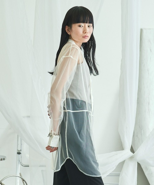 VACANCY（ヴァカンシー）の「シアーメッシュバンドカラーシャツ（シャツ/ブラウス・レディース・ブラック/オレンジ/ホワイト/ブルー・FREE）」の22枚目の写真