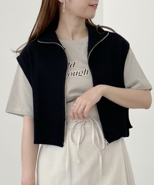 mysty woman（ミスティウーマン）の「衿ジップニットベスト 275289（ベスト・レディース・ブラック/グリーン/アイボリー・FREE）」の2枚目の写真