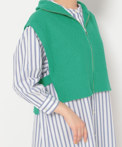 mysty woman（ミスティウーマン）の「衿ジップニットベスト 275289（ベスト・レディース・ブラック/グリーン/アイボリー・FREE）」の16枚目の写真