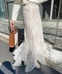 女神のシルエット エスカルゴスカート