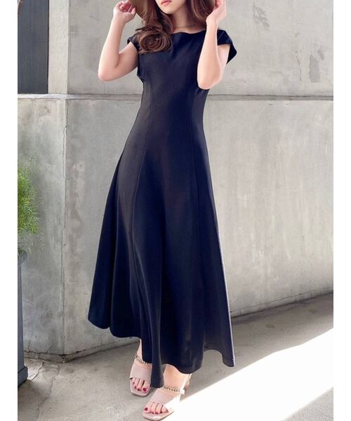 RESEXXY（リゼクシー）の「フレンチスリーブロングワンピース（ワンピース・レディース・ブラック/ベージュ/ブラウン/ピンク・FREE）」の3枚目の写真