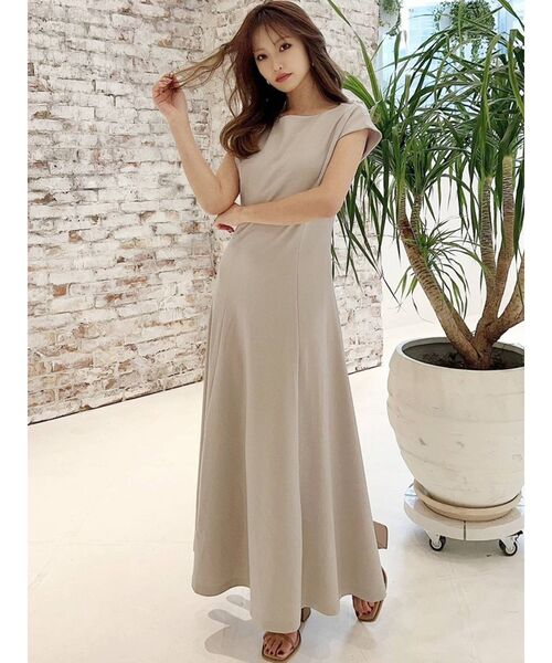 RESEXXY（リゼクシー）の「フレンチスリーブロングワンピース（ワンピース・レディース・ブラック/ベージュ/ブラウン/ピンク・FREE）」の13枚目の写真