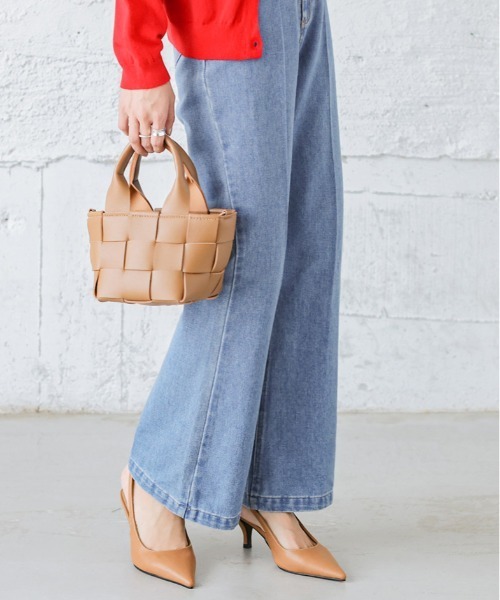 SUGAR BISKET（シュガービスケット）の「バックストラップパンプス（パンプス・レディース・ホワイト/グリーン/ラベンダー/ブルー/イエロー/レッド/ブラック/ブラウン/パイソン・38/39/35/36/37）」の4枚目の写真