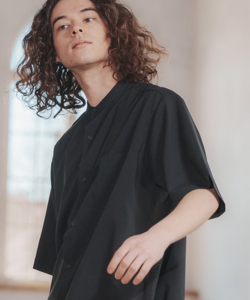 CAMBIO(カンビオ)の「mhs1824-クリックライトバンドカラーシャツS-S(シャツ/ブラウス・メンズ・ブラック/グレー・M/LL/L)」の4枚目の写真