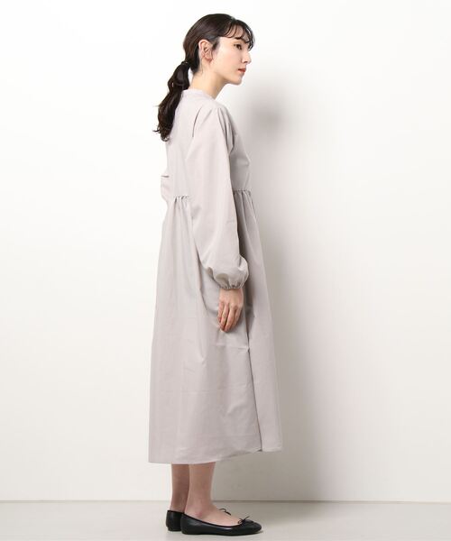 STYLEBLOCK(スタイルブロック)の「ブロードギャザーワンピース(ワンピース・レディース・ブラック/ライトグレー/グリーン/ホワイト・M)」の9枚目の写真