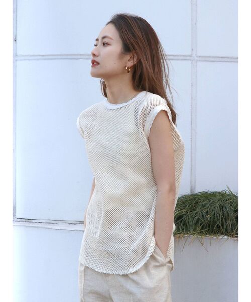 Ungrid(アングリッド)の「メッシュタンクトップ(タンクトップ・レディース・ブラック/ベージュ/グリーン・FREE)」の21枚目の写真