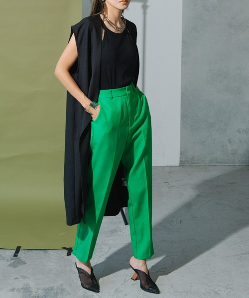 AIC.（エーアイシー）の「ノーカラーダブルボタンロングジレベスト（ベスト・レディース・ブラック/アイボリー・FREE）」の5枚目の写真