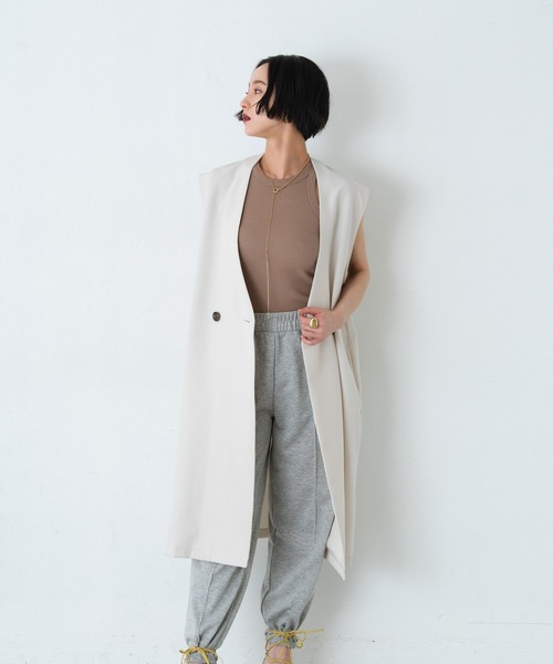 AIC.（エーアイシー）の「ノーカラーダブルボタンロングジレベスト（ベスト・レディース・ブラック/アイボリー・FREE）」の12枚目の写真