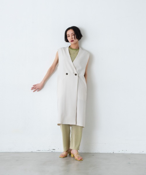 AIC.（エーアイシー）の「ノーカラーダブルボタンロングジレベスト（ベスト・レディース・ブラック/アイボリー・FREE）」の13枚目の写真