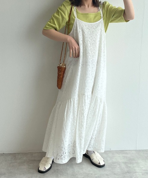 w closet(ダブルクローゼット)の「ティアードキャミワンピース(ワンピース・レディース・オフホワイト/ベージュ/ブラウン/ホワイト・FREE)」の12枚目の写真
