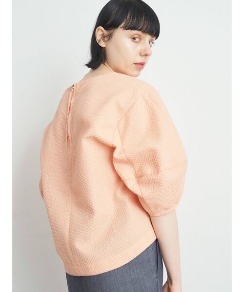 ELENDEEK（エレンディーク）の「バルーンスリーブブラウス（シャツ/ブラウス・レディース・ブラック/オフホワイト/オレンジ・FREE）」の4枚目の写真