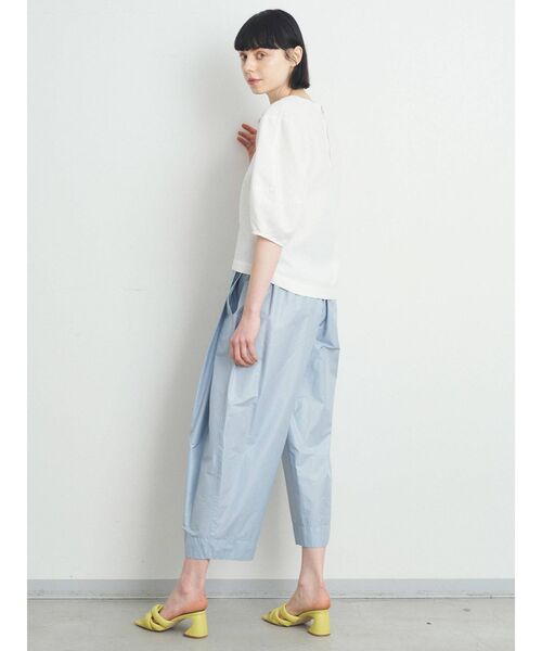 ELENDEEK（エレンディーク）の「バルーンスリーブブラウス（シャツ/ブラウス・レディース・ブラック/オフホワイト/オレンジ・FREE）」の8枚目の写真