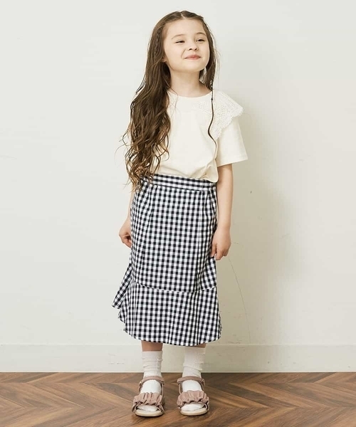 a.v.v（アーヴェヴェ）の「[140-150]レース衿半袖Tシャツ（Tシャツ/カットソー・キッズ・ネイビー/アイボリー・150/140）」の4枚目の写真