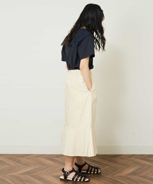 a.v.v（アーヴェヴェ）の「[140-150]レース衿半袖Tシャツ（Tシャツ/カットソー・キッズ・ネイビー/アイボリー・150/140）」の9枚目の写真