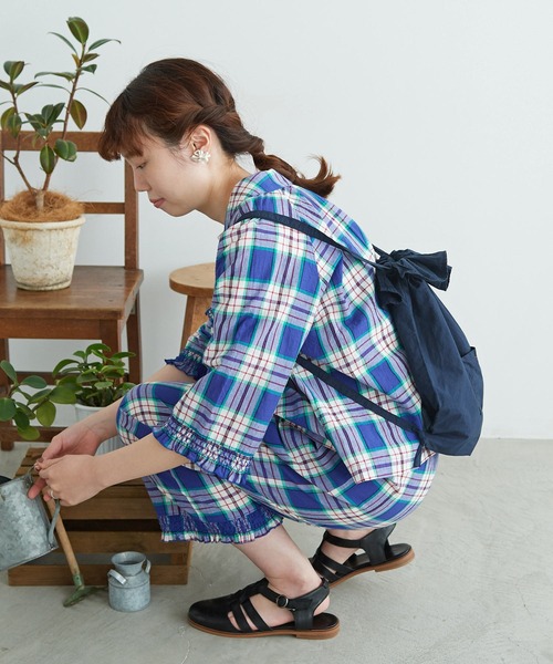chambre de charme(シャンブルドゥシャーム)の「cdc コットンタイプライター NVW ナップサック(バックパック/リュック・レディース・ネイビー/グリーン・FREE)」の11枚目の写真