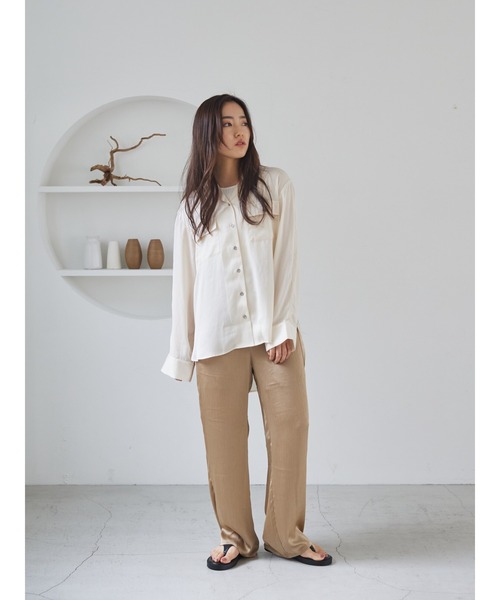 rem closet（レムクローゼット）の「ワッシャーサテンパンツ（その他パンツ・レディース・グレイッシュブルー/ベージュ・S/FREE）」の17枚目の写真