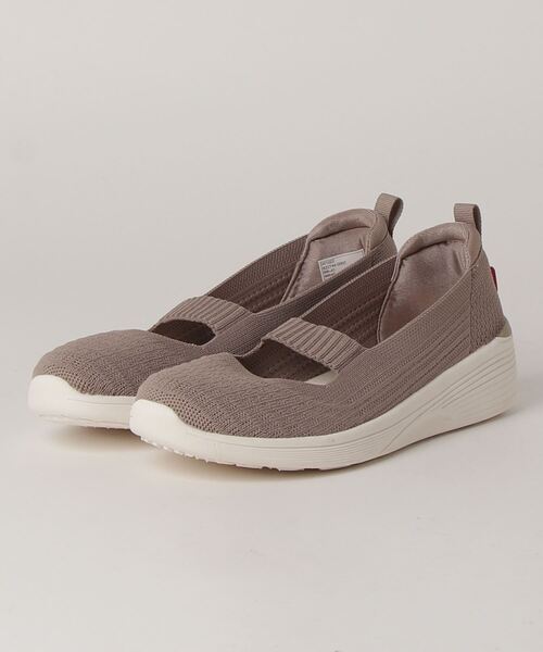 ABC-MART(エービーシーマート)の「ABC SELECT エービーシーセレクト KNIT WEDGE 5 スリッポン W1022 COCOA(スニーカー・レディース・ブラウン・6/6h/7/7h/8)」の1枚目の写真