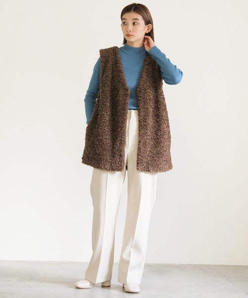 select MOCA(セレクトモカ)の「プチハイネックシンプルリブニット(ニット/セーター・レディース・テラコッタ/ベージュ/ブルー/アイボリー/ブラック・FREE)」の6枚目の写真