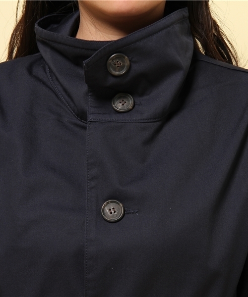 GIORDANO（ジョルダーノ）の「[GIORDANO]コットンツイルスプリングステンカラーコート（ステンカラーコート・レディース・ベージュ/ネイビー・MEDIUM/LARGE）」の8枚目の写真