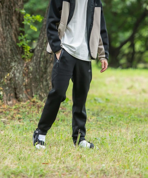 OUTDOOR PRODUCTS（アウトドアプロダクツ）の「【OUTDOOR PRODUCTS/アウトドアプロダクツ】防風　ダンボールジョガーパンツ　ストレッチ　テーパードシルエット　ワンポイントブランドロゴ（スウェットパンツ・メンズ・ブラック/杢グレー・SMALL/MEDIUM/LARGE/X-LARGE）」の22枚目の写真