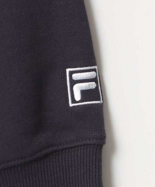 FILA（フィラ）の「FILA/フィラ 別注 ビッグシルエット ミニロゴ ワンポイント刺繍 ハーフジップ スウェット（スウェット・メンズ・アッシュグレー/ダークグリーン/ネイビー/スミクロ・LL/M/L）」の8枚目の写真