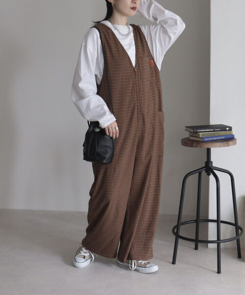 UNIVERSAL OVERALL（ユニバーサルオーバーオール）の「【UNIVERSAL OVERALL/ユニバーサルオーバーオール】T/Rチェックサロペット（サロペット/オーバーオール・レディース・ブラック系その他/ブラウン系その他・M）」の21枚目の写真