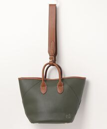 maison vert（メゾンヴェール）の「【シュリンク合皮・軽量】変形2WAYバッグ（トートバッグ）」