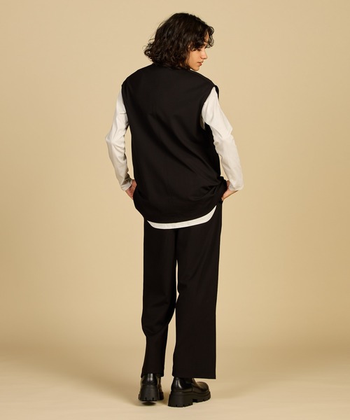 ReNorm（リノーム）の「【SET UP対応】Vネックベスト（ベスト・レディース・ブラック/グレー・フリー）」の20枚目の写真