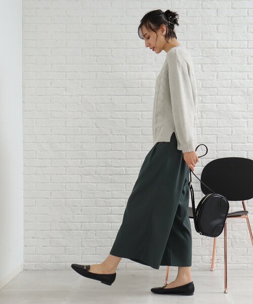 SHOO・LA・RUE（シューラルー）の「◆【洗える】もちもちタッチ ケーブル柄ニット（ニット/セーター・レディース・ホワイト系/ダークグリーン/ダークオレンジ/グレー系/ブルー/サンドベージュ・04/03/02）」の18枚目の写真