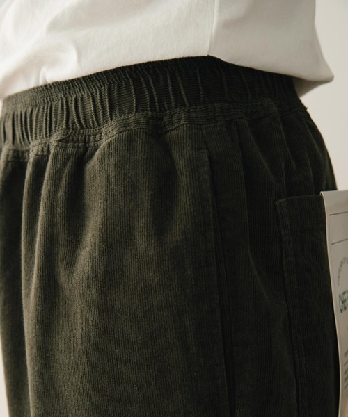 ITEMS URBANRESEARCH(アイテムズ アーバンリサーチ)の「コーデュロイ シェフパンツ(その他パンツ・メンズ・ブラック/ネイビー/オリーブ/ブラウン・LARGE/MEDIUM)」の20枚目の写真