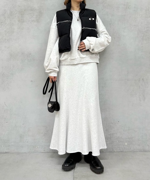 DISCUS ATHLETIC（ディスカス　アスレチック）の「【SLOPPY×DISCUS】クルースウェット（スウェット・レディース・ライトグレー/オフホワイト/ブルー/チャコールグレー・FREE）」の11枚目の写真