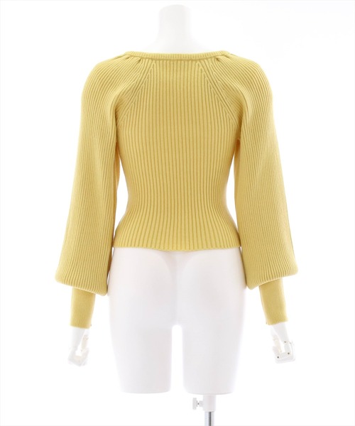 clear（クリア）の「スクエアネックボリュームスリーブニットトップス（ニット/セーター・レディース・ブラック/ブラウン/イエロー/アイボリー・F）」の7枚目の写真