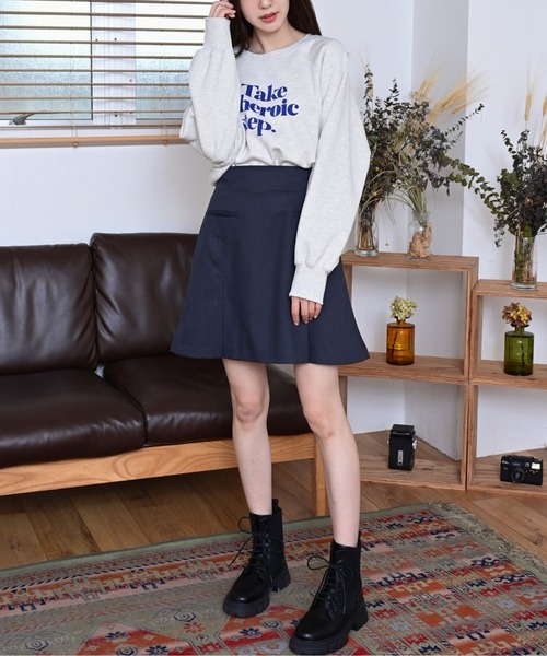 FREE'S MART（フリーズマート）の「カラーロゴプリントショート丈スウェット（Tシャツ/カットソー・レディース・ベージュ/ネイビー/ホワイト系その他・FREE）」の16枚目の写真