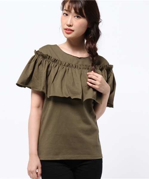 Ray BEAMS(レイビームス)の「Yuumi ARIA / フリルTシャツ(Tシャツ/カットソー・レディース・ホワイト/ブラック/オリーブ・ONE SIZE)」の3枚目の写真
