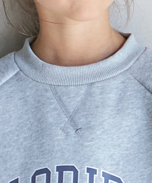 pairmanon(ペアマノン)の「裏起毛ビッグシルエット カレッジトレーナー(スウェット・キッズ・イエロー/グレー/ブルー/ネイビー・130/100/150/140/120/110/90)」の5枚目の写真