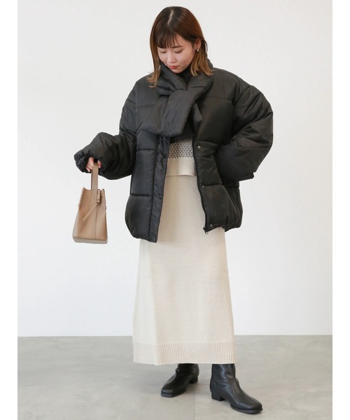 ehka sopo（エヘカソポ）の「マフラー付中綿ジャケット（ノーカラージャケット・レディース・ブラック/オフホワイト/ベージュ・ﾌﾘ-）」の13枚目の写真