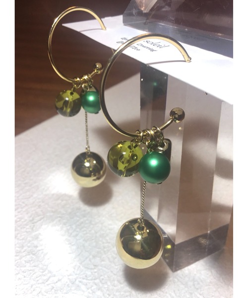 tone(トーン)の「【Le soleil】揺れる しっとりグリーン フープピアス(MA)(ピアス(両耳用)・レディース・グリーン系その他・FREE)」の4枚目の写真