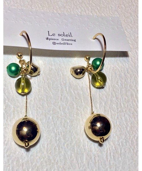 tone(トーン)の「【Le soleil】揺れる しっとりグリーン フープピアス(MA)(ピアス(両耳用)・レディース・グリーン系その他・FREE)」の3枚目の写真