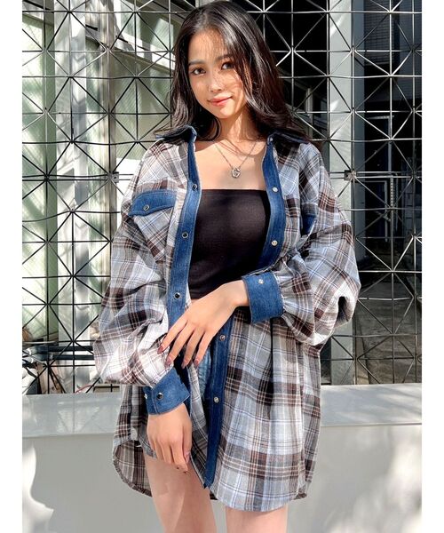 GYDA（ジェイダ）の「デニムドッキングチェック BIGシャツ（シャツ/ブラウス・レディース・グレー/アイボリー・FREE）」の6枚目の写真