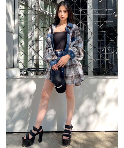 GYDA（ジェイダ）の「デニムドッキングチェック BIGシャツ（シャツ/ブラウス・レディース・グレー/アイボリー・FREE）」の7枚目の写真