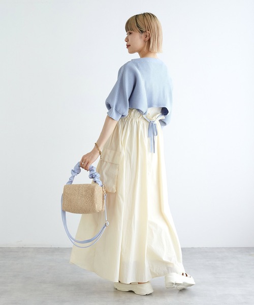 w closet（ダブルクローゼット）の「カーゴナイロンキャミワンピース（ワンピース・レディース・グレイッシュベージュ/ブラック/ライトカーキ・FREE）」の17枚目の写真