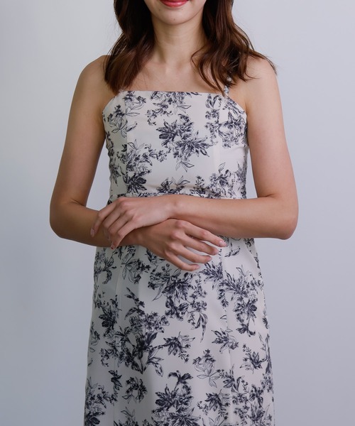 LADYMADE（レディメイド）の「フレアスリットキャミワンピース（ワンピース・レディース・アイボリー/ブラック/パープル・FREE）」の10枚目の写真