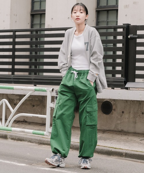 Levi's(リーバイス)の「Levi's/リーバイス GOLD TAB(TM) スウェットシャツ カーディガン グレー VINTAGE HTR GREY(カーディガン/ボレロ・レディース・マルチ・M/S/XS)」の6枚目の写真