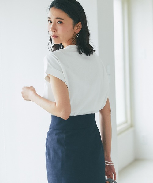 RIVE DROITE(リヴドロワ)の「ゆったりした楽ちんなサイズ感/ロゴフレンチカットソー(Tシャツ/カットソー・レディース・ブラウン/オフホワイト・FREE)」の19枚目の写真