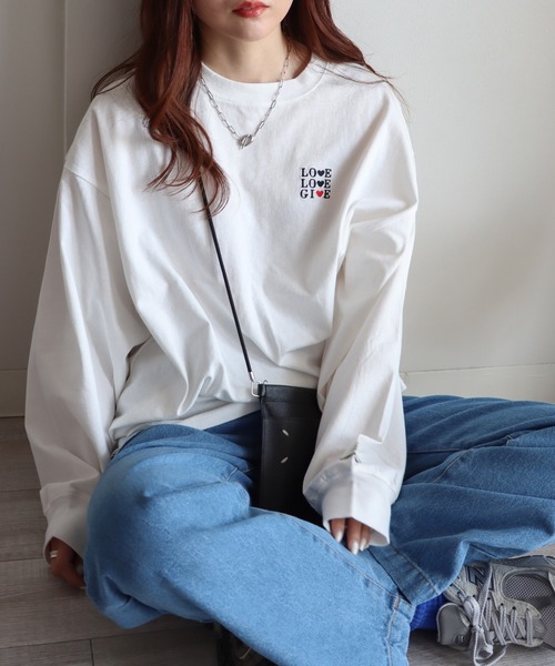 COURO（コウロ）の「刺繍ボリュームスリーブロンT（Tシャツ/カットソー