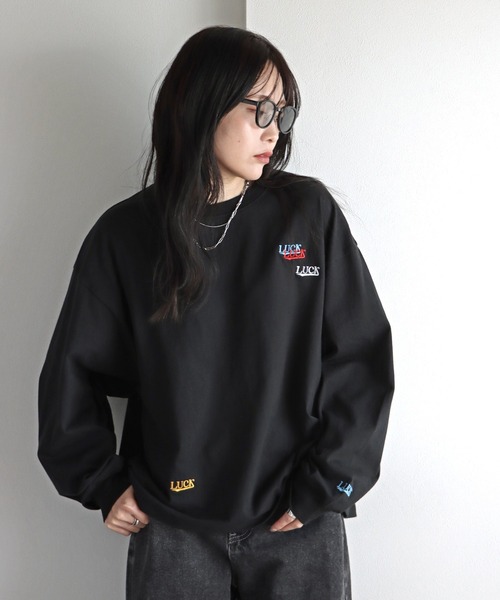COURO(コウロ)の「刺繍ボリュームスリーブロンT(Tシャツ/カットソー・レディース・ホワイト/ブラック/ネイビー/グレー/ブルー/マスタード/ホワイト系その他/ブラック系その他/ホワイト系その他3/ブラック系その他4/アイボリー系1/ブラック系その他2/アイボリー/ホワイト系その他5/アイボリー系2/ホワイト系その他2/ブラック系その他3/アイボリー系/ホワイト系その他4/ブラック系その他5・M/L)」の10枚目の写真