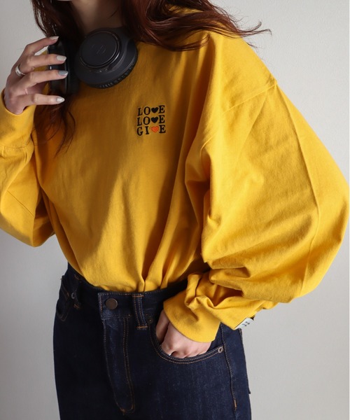 COURO(コウロ)の「刺繍ボリュームスリーブロンT(Tシャツ/カットソー・レディース・ホワイト/ブラック/ネイビー/グレー/ブルー/マスタード/ホワイト系その他/ブラック系その他/ホワイト系その他3/ブラック系その他4/アイボリー系1/ブラック系その他2/アイボリー/ホワイト系その他5/アイボリー系2/ホワイト系その他2/ブラック系その他3/アイボリー系/ホワイト系その他4/ブラック系その他5・M/L)」の20枚目の写真