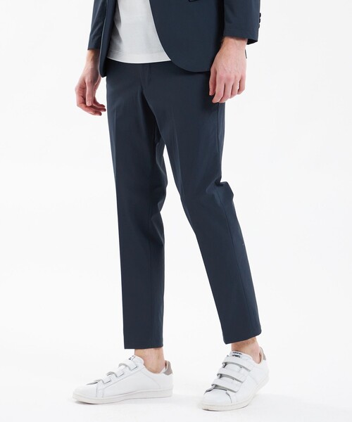 MACKINTOSH PHILOSOPHY(マッキントッシュ フィロソフィー)の「【WEB&一部店舗限定】ナイロンストレッチ トラウザーズ(その他パンツ・メンズ・ブラック/ライトブルー/ダークネイビー/グリーン系その他3・36/38/40/42/44)」の4枚目の写真