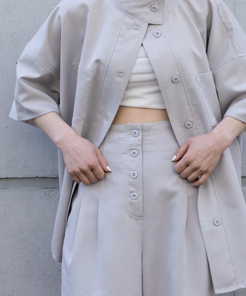 junoah(ジュノア)の「ハイウエスト釦デザインパンツ(その他パンツ・レディース・ベージュ/ライトグレー/ブラック・SMALL/MEDIUM/LARGE)」の10枚目の写真