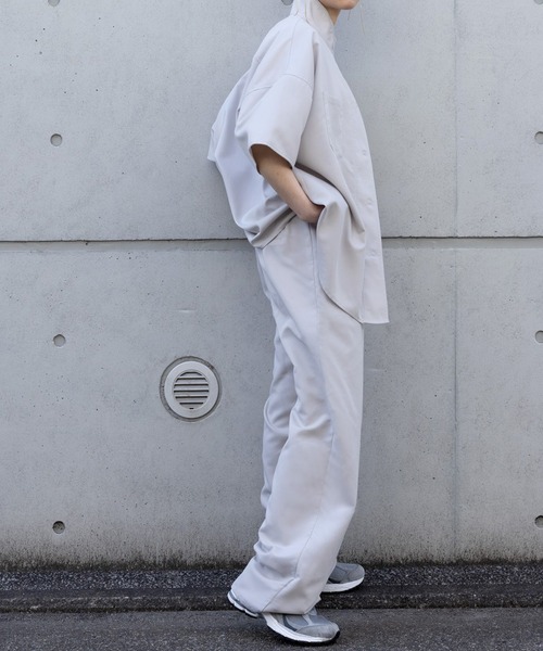 junoah(ジュノア)の「ハイウエスト釦デザインパンツ(その他パンツ・レディース・ベージュ/ライトグレー/ブラック・SMALL/MEDIUM/LARGE)」の13枚目の写真